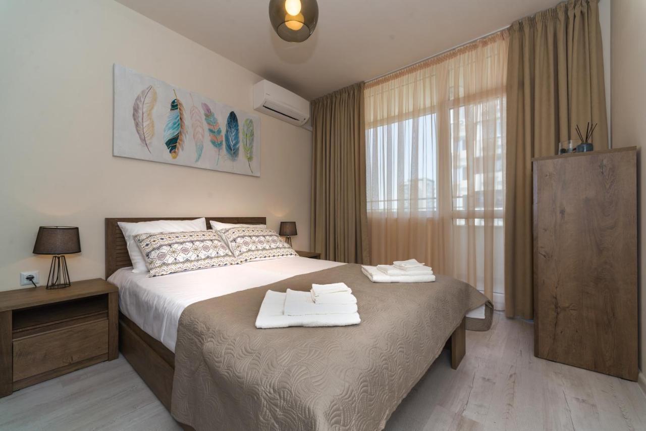 Alma Apartment - Stylish 1Bd Flat With Balcony By Flat Mаnager Plovdiv Kültér fotó