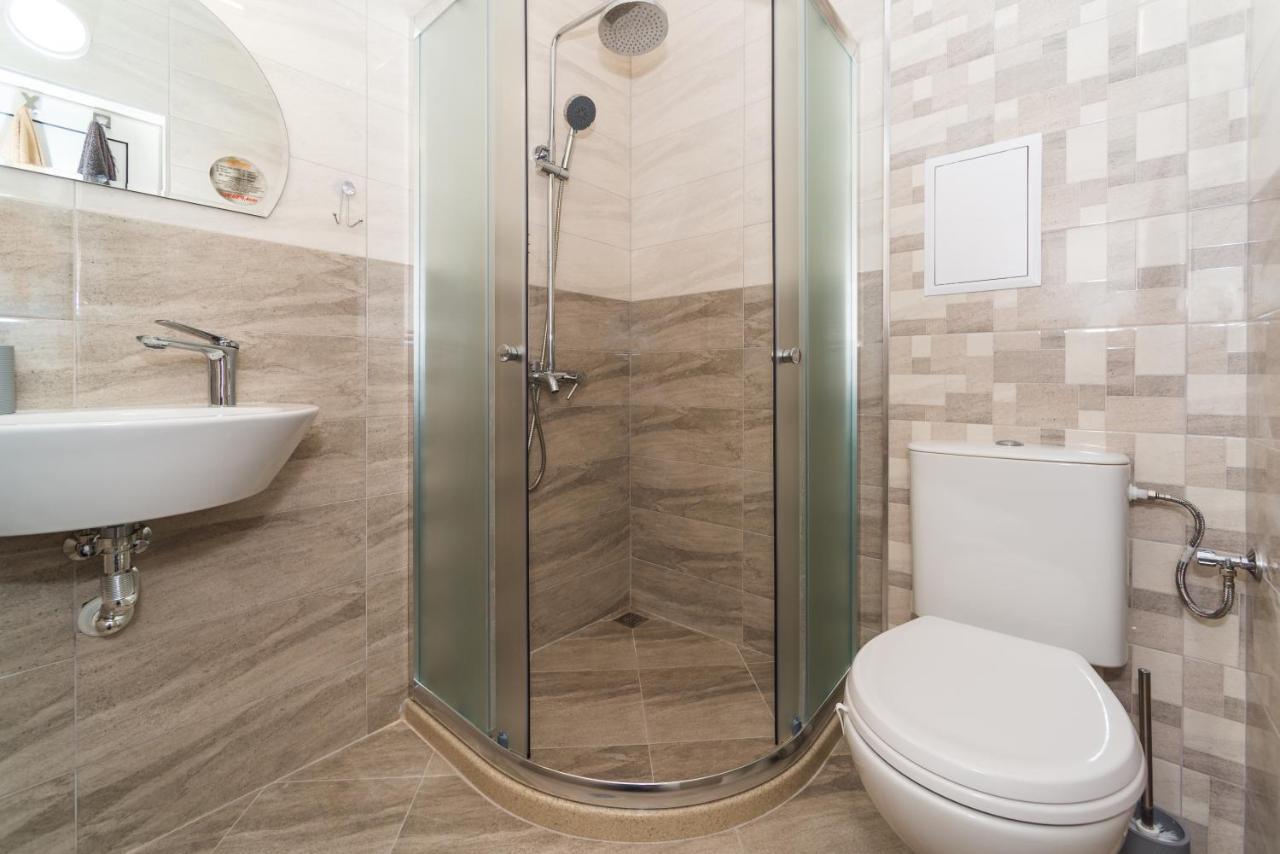 Alma Apartment - Stylish 1Bd Flat With Balcony By Flat Mаnager Plovdiv Kültér fotó